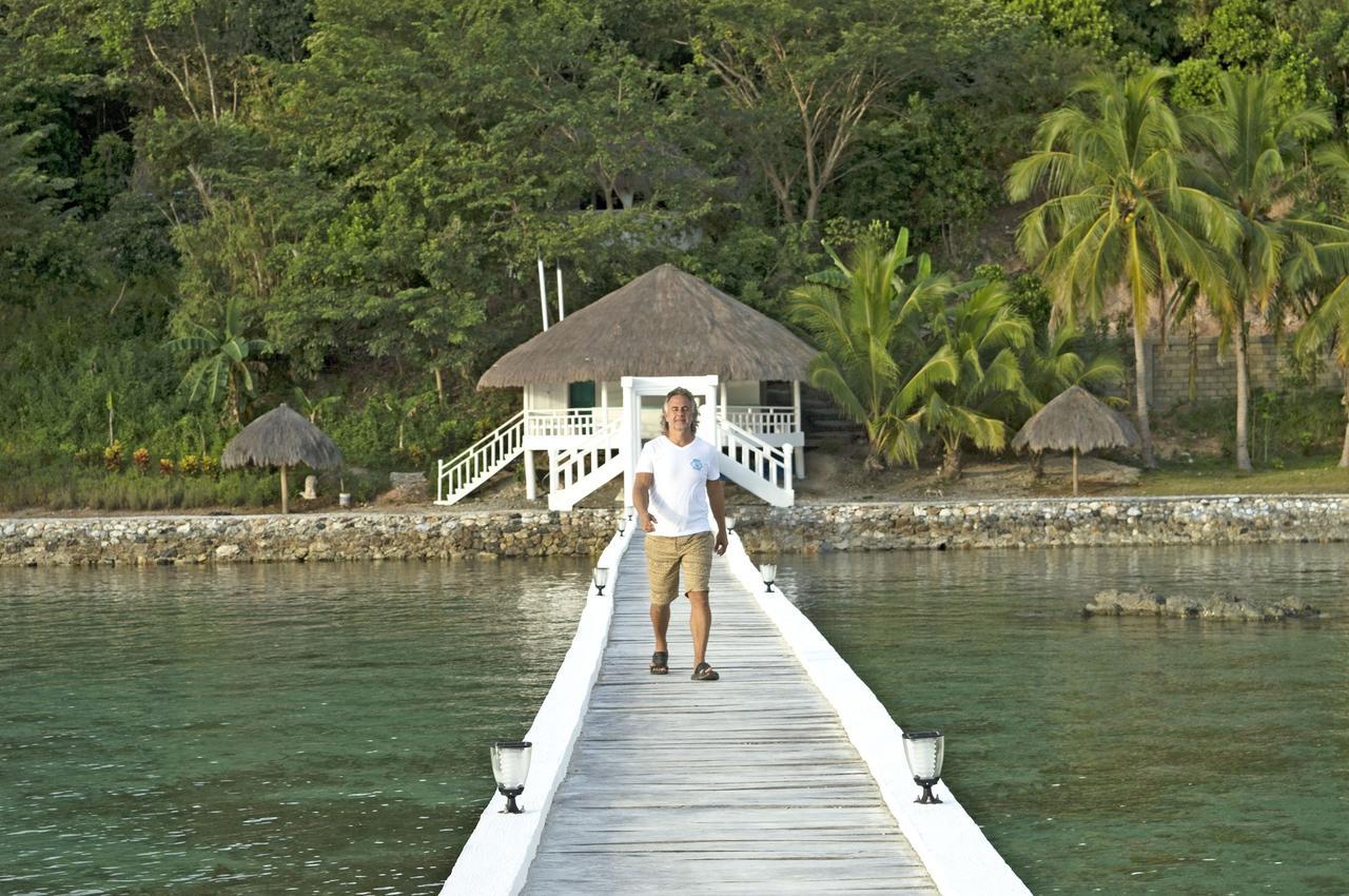 Iris Island Eco Resort Бусуанга Экстерьер фото