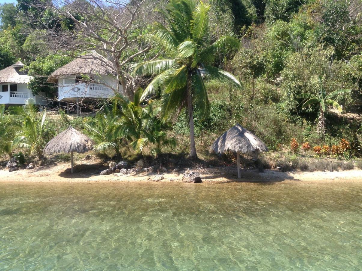 Iris Island Eco Resort Бусуанга Экстерьер фото